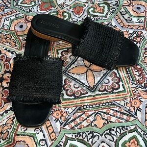 KAANAS Sandals
